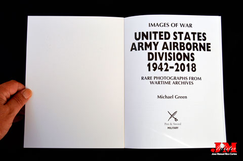 "United States Airborne Divisions, 1942–2018" (Divisiones Aerotransportadas de los Estados Unidos, 1942–2018)