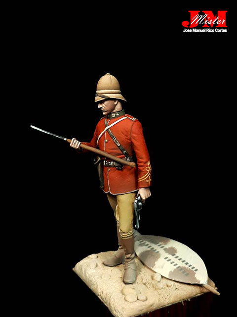 Figura en resina a escala de 54mm de la Casa de Miniaturas "Semper Fidelis", representando a un Oficial británico en servicio en Zululandia.