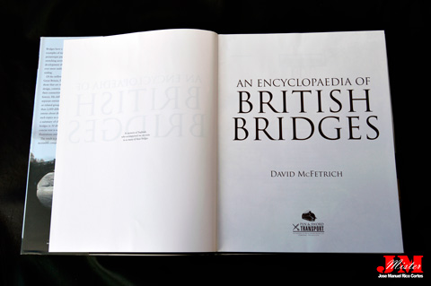 "An Encyclopaedia of British Bridges" (Enciclopedia de Puentes Británicos)
