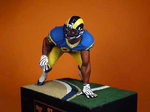 Modelado y pintura representando al jugador de Football americano Darell Scott