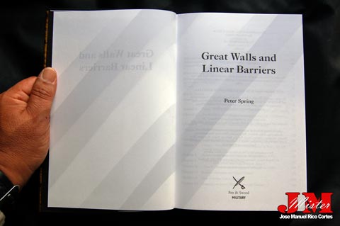 "Great Walls and Linear Barriers" (Grandes Murallas y Barreras Lineales)