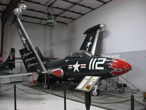 Grumman F9F-2B