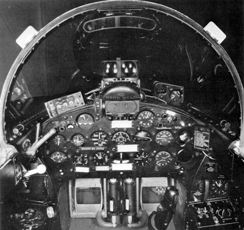 Interior Cabina Grumman F9F Panther 