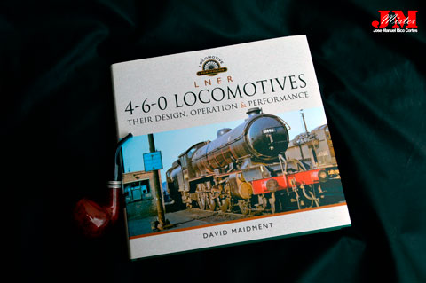 "LNER  4-6-0 Locomotives. Their Design, Operation and Performance" (Locomotoras LNER 4-6-0. Su diseño, operación y desempeño)