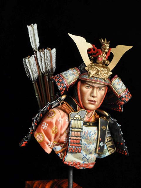 Busto Samurai Minamoto Yoshitsune - Escala 200mm