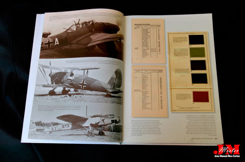 "Real Colors of WWII for Aircraft" (Colores reales para Aeronaves de la Segunda Guerra Mundial)