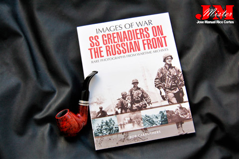 "SS Grenadiers on the Russian Front" (Granaderos de las SS en el Frente Ruso)