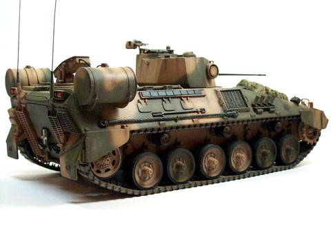 Tanque Argentino Mediano en su versión VCTP (vehiculo de combate para transporte de personal)