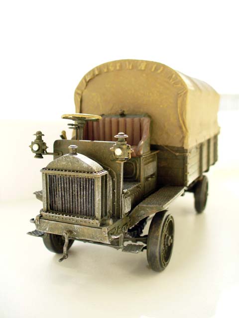 Truck FWD 3 ton 1917 - Escala: 1/35