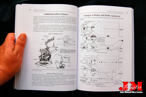  "The Avro Type 698 Vulcan: Design and Development. Origins, Experimental Prototypes and Weapon Systems " (Avro Type 698 Vulcan: Diseño y Desarrollo. Orígenes, Prototipos Experimentales y Sistemas de Armas).