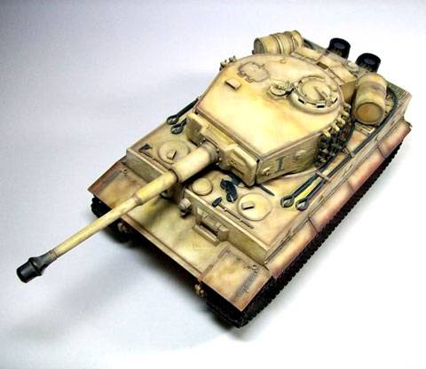 Panzerkampfwagen VI Tiger I Ausf. E. 