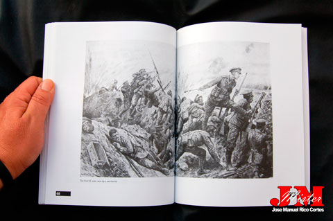 "Ypres. Contemporary Combat Images from the Great War" (Ypres. Imágenes contemporáneas de combate de la Gran Guerra