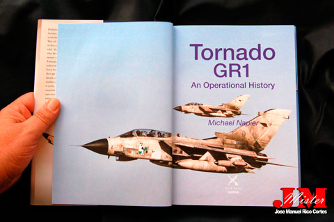 "Tornado GR1. An Operational History "(Tornado GR1. Historial de operaciones)
