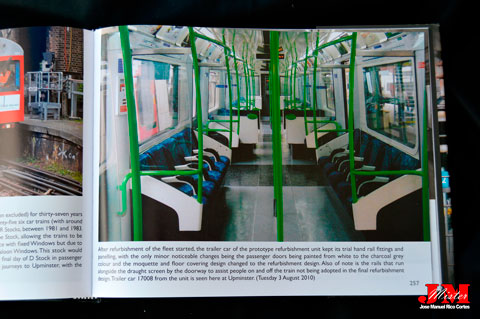 "Todays London Underground" (El Metro de Londres de hoy en día.)