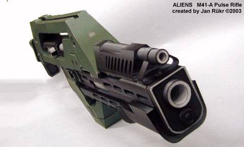 Recortable de Papel del  Rifle de Asalto de Aliens , el Rifle M41 - A Pulse
