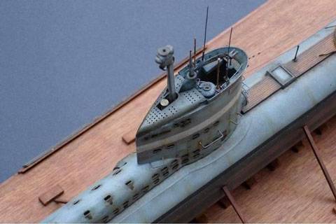 Submarino U-Boot tipo XXIII de Special Navy a escala 1/72. 