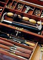 Caja de herramientas del Siglo XVIII en Miniatura