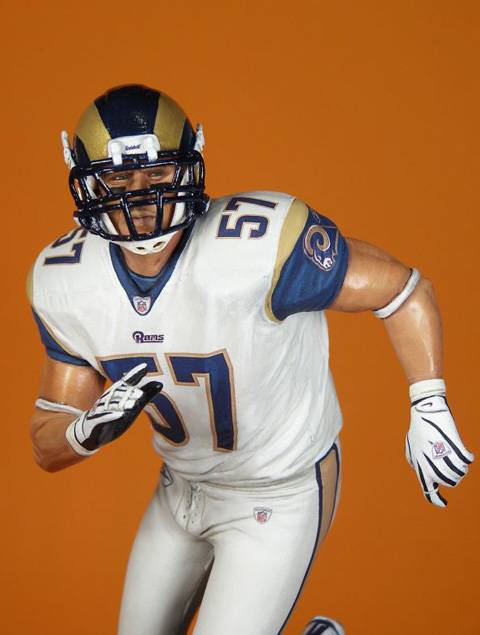 Modelado y pintura representando al jugador de Football americano Chris Chamberlain