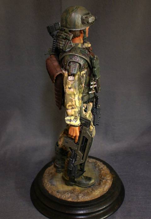 Marine Colonial en Aliens a escala 1/6