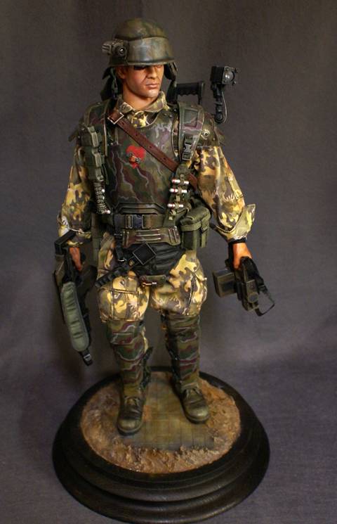 Marine Colonial en Aliens a escala 1/6