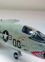 Vought F-8E Crusader - Escala 1/48