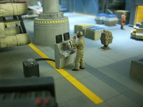 Tecnico de radio en Hangar - Base Rebelde de Star Wars