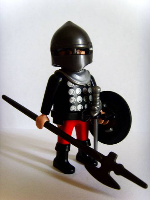 Caballero Medieval nº 04 perteneciente a la Serie Medieval de Playmobil. 
