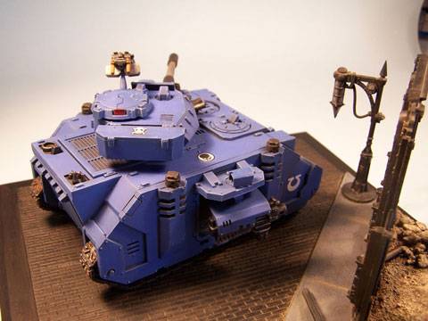 Diorama de un Carro de combate Predator de los Marines Espaciales