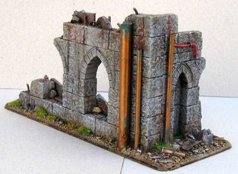 Magnificas ruinas de un edificio gotico para jugar con nuestras figuras de wargames