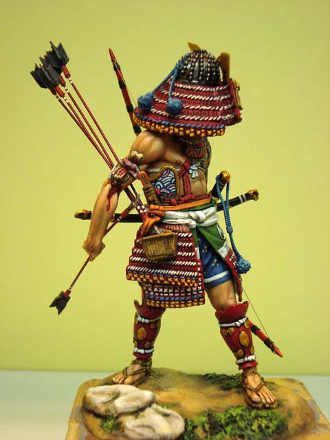Samurai con media Armadura - Escala 90mm