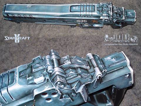 Recortable de Papel del  Arma de Asalto de Starcraft , el Terran Marine Cannon a escala 1/1.